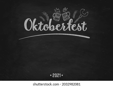 Oktoberfest 2021 - Bier Festival. Handgezeichnete Doodle-Elemente. Deutscher Traditioneller Urlaub. Oktoberfest, Handwerksbier. Blauweißer Rhombus. Schreiben. Skihaftpappe, Hintergrund.