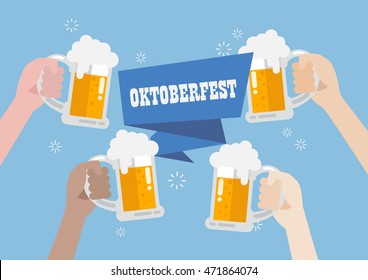 Oktoberfest. Pessoas a tilintar copos de cerveja.