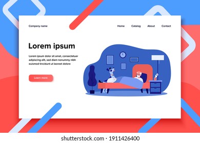 El anciano y sus mascotas descansan en la cama juntos. Persona enferma con bebida caliente, gato, imagen vectorial plana de perro. Edad avanzada, concepto de animales domésticos para banner, diseño de sitios web o página web de aterrizaje