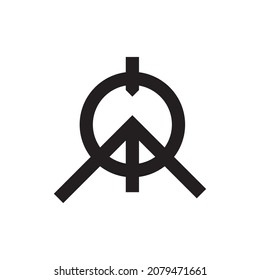 Letra OM con vector de diseño de logotipo con flecha hacia arriba