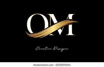 Logotipo do monograma da carta de OM - Marca elegante da carta do traço da escova de ouro para a marca de luxo, Moda, Boutique Premium Identity Design
