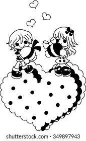 On the heart of the cookie, a young boy and girl changes the present.
