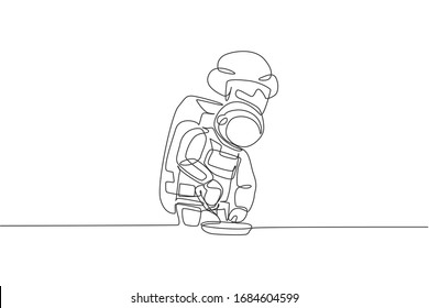 One continuous line drawing of astronaut chef pouring delicious seasoning into dish for dinner. Healthy cuisine food menu on restaurant concept. Dynamic single line draw design vector illustration