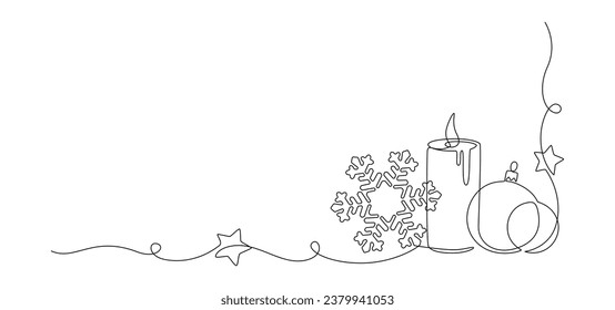 Eine fortlaufende Zeichnung der Weihnachtsgrußkarte. Feste Kerze mit Schneeflocken und Weihnachtsbaum-Spielzeug für Winterurlaub in einfachem Linearstil. Doodle-Vektorgrafik