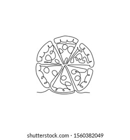 One continuous line drawing of fresh delicious Italy pizza restaurant logo badge. Fast food Italian pizzeria cafe shop logotype template concept. Modern single line draw design vector illustration