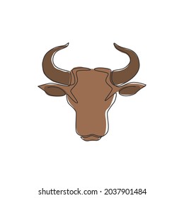 One continuous line drawing of luxury head buffalo for multinational company logo identity. Luxury bull mascot concept for energy drink. Dynamic single line draw vector graphic design illustration