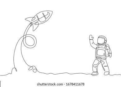 One continuous line drawing of spaceman astronaut science at moon land waving hand to take off rocket. Cosmonaut exploration of outer space concept. Dynamic single line draw design vector illustration