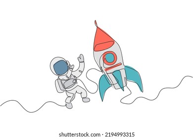 One continuous line drawing of spaceman astronaut science discovering cosmos galactic with rocket. Cosmonaut exploration of outer space concept. Dynamic single line draw design vector illustration