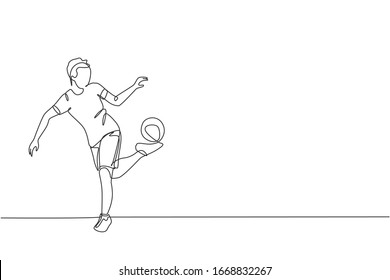 One continuous line drawing of young man soccer freestyler practice to hold ball with soles of the feet in the street. Football freestyle sport concept. Single line draw design vector illustration