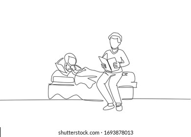 One continuous line drawing of young dad siting on bed room and reading story book to his daughter before sleeping. Happy family parenthood concept. Dynamic single line draw design vector illustration