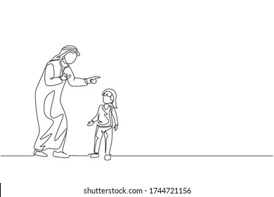 One continuous line drawing of young Arabian father give talk and wise advice to his daughter. Happy Islamic muslim loving parenting family concept. Dynamic single line draw design vector illustration