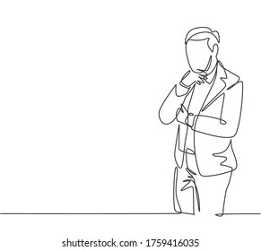 One continuous line drawing of young confused businessman standing and thinking. Focusing on finding a solution to his business failure. Think brightly concept. Single line drawing design graphic vector illustration