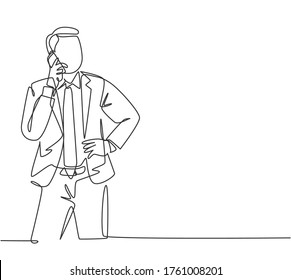 One continuous line drawing of young male business owner get a phone call from his supplier to tell supply delivery schedule. Business call concept. Single line draw design vector illustration