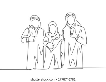 Una línea contínua de jóvenes y felices empleados musulmanes dando su aprobación para celebrar la promoción del trabajo. Sombrero de ropa islámica, bufanda, keffiyeh. Ilustración vectorial de diseño de líneas simples