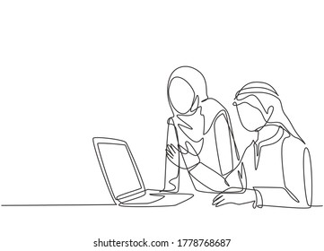 Un dibujo de línea continua de una joven pareja de negocios musulmana discutiendo la propuesta de negocio a un posible inversor. Candura de ropa islámica, pañuelo, hijab. Ilustración vectorial de diseño de líneas simples