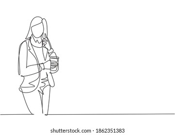 One continuous line drawing of young female marketing manager discuss sales strategy on phone while holding a cup of coffee. Drinking tea concept single line draw graphic design vector illustration