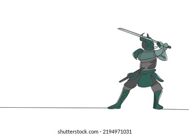 Un dibujo de línea continua de la joven valentía samurai shogun usando máscara lista para atacar en la sesión de entrenamiento. Concepto de deporte combativo del arte marcial. Ilustración vectorial de diseño de línea única dinámica
