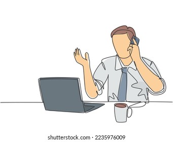 Eine durchgehende Zeichnung von jungen männlichen Managern, die einen Laptop tippen und einen Anruf von Geschäftskollegen erhalten. Arbeitslast-Konzept für einzelne Linien, grafisches Design, Vektorgrafik