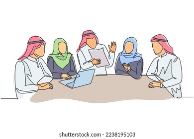 Un dibujo de una línea continua de jóvenes hombres de negocios y mujeres de negocios musulmanes discutiendo juntos el proyecto de negocios. Candura de ropa islámica, pañuelo, hijab. Ilustración vectorial de diseño de líneas simples