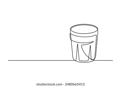 Сontinuous one line drawing of cocktail drink isolated on white background. Alcoholic cocktail drink in modern style thin line. Vector illustration