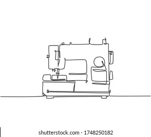 One single line drawing of classic sewing machine home appliance for tailor equipment. Electricity textile factory tools concept. Dynamic continuous line graphic draw design illustration