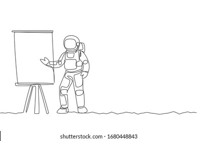 One single line drawing cosmonaut giving business strategy presentation at meeting graphic vector illustration. Astronaut business office with outer space concept. Modern continuous line draw design