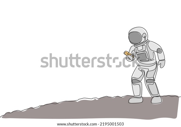 One single line drawing of cosmonaut in moon\
surface make a call to family in earth with smartphone vector\
illustration. Astronaut business office with outerspace concept.\
Continuous line draw\
design