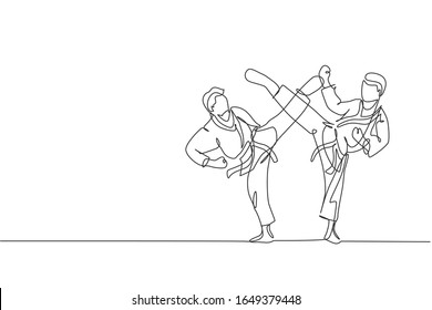 Eine einzige Linie Zeichnung von zwei jungen sportlichen Karateka-Männern im Kampf Uniform und Gürtel, die Kampfkunst in der Gymnasium Vektorillustration. Gesundes Lifestyle-Konzept für den Sport Modernes Ziehdesign für die Serie