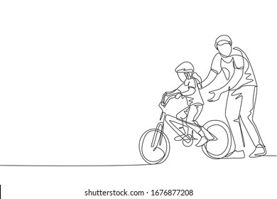 One single line drawing young father teaching his daughter riding bicycle at public park vector graphic illustration. Fatherhood lesson. Urban family time concept. Modern continuous line draw design