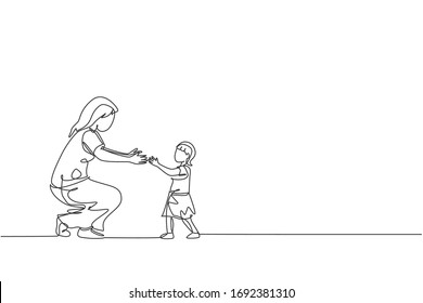 One single line drawing young mother ready to hug daughter who learned to walk towards her at home vector illustration  Happy family parenting concept  Modern continuous line draw graphic design