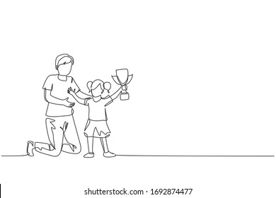 One single line drawing of young father congratulate his daughter who win first place trophy at study competition vector illustration. Happy family bonding concept. Modern continuous line draw design