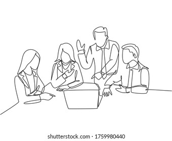 One single line drawing of young happy startup workers facing laptop computer to listen the CEO presenting business plan. Business meeting concept continuous line draw design vector illustration