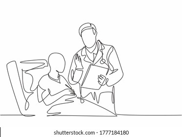 One single line drawing of young male doctor discuss positive health progress with old cancer patient who laying on hospital bed. Medical care concept continuous line draw design vector illustration