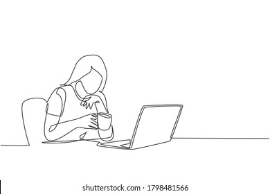 One single line drawing of young female employee staring at laptop and thinking for business innovation ideas. Drinking coffee or tea concept continuous line draw vector design graphic illustration