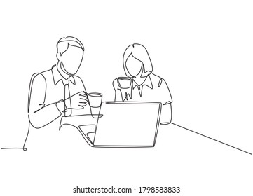 2,219 One line drawing man computer Images, Stock Photos & Vectors ...