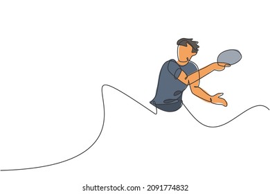 Un dibujo de una sola línea de un hombre joven y enérgico jugador de tenis de mesa listo para golpear la ilustración del vector de bola. Concepto de entrenamiento deportivo. Diseño moderno de traza continua de líneas para el banner del torneo de ping pong