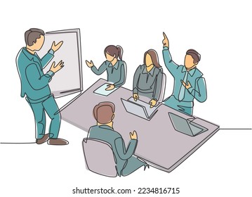 One single line drawing of young business manager giving presentation to train apprentices at the office during meeting. Job training concept continuous line graphic draw design vector illustration