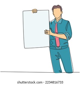 One single line drawing of young presenter holding big screen board to introduce new product of company. New product launch presentation concept continuous line draw design graphic vector illustration