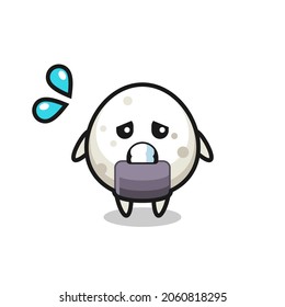 personaje de mascota onigiri con gesto de miedo, diseño de estilo lindo para camiseta, pegatina, elemento logo
