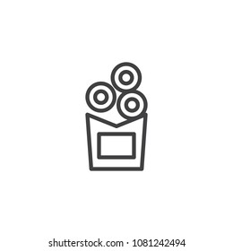 Onion rings pack outline icon. linear style sign for mobile concept and web design. Take away fast food simple line vector icon. Symbol, logo illustration. Pixel perfect vector graphics