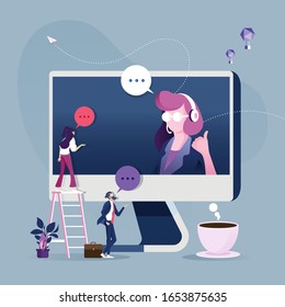 Concepto de servicio al cliente en línea - Operadores de servicio al cliente con auriculares en la pantalla del equipo 