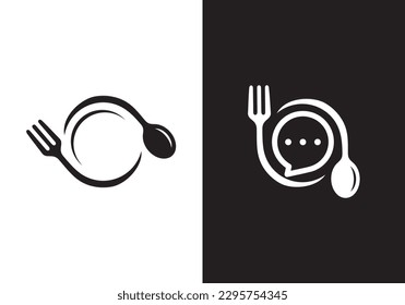 logotipo de comida en línea. chat con ilustración vectorial de la combinación de cuchara de horquilla y placa