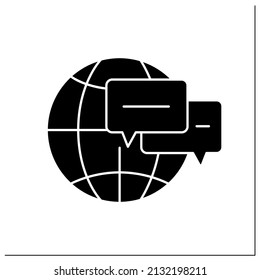 Icono de glifo de foros en línea. Conversación en tiempo real. Chateando. Foro de discusión en Internet. Red global. Espacio de información.Nuevo medio.Firma plana rellenada. Ilustración vectorial de silueta aislada