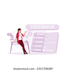 Revisiones en línea, experiencia de usuario y satisfacción del cliente. Mujer revisando las opiniones de su cliente. Ilustración plana vectorial moderna de tendencia