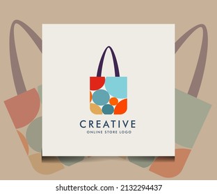 Plantilla de diseño de logotipo de tienda en línea. Tiendas, venta, descuento, almacenamiento o compra del elemento web en forma de bolsa vectorial de compra