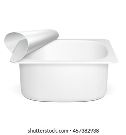 Open Cup Tub Food Plastic Container For Dessert, Yogurt, Ice Cream, Sour Cream Or Snack. Illustration Isolated On White Background. Mock Up Template Ready For Your Design. Vector EPS10