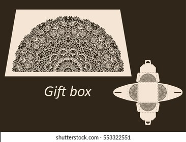 Openwork gift paper box with a handle.Greeting packaging with lace pattern. Template presents packing, Pattern suitable for laser cutting, plotter cutting or printing. Vector