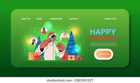 operador en santa hat con auriculares charlando con clientes call center contacto servicio de atención al cliente feliz concepto de año nuevo horizontal