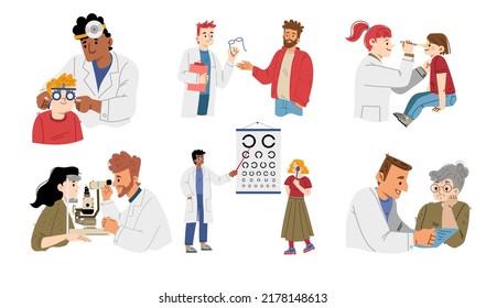 Los oftalmólogos revisan la visión de los pacientes con una lámpara de corte y una tabla de pruebas oculares. Ilustración vectorial plana de optometristas médicos vista de adultos, ancianas y niños