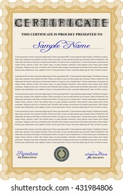 Plantilla de certificado naranja. Buen diseño. Fácil de imprimir. Personalizable, fácil de editar y cambiar los colores. 